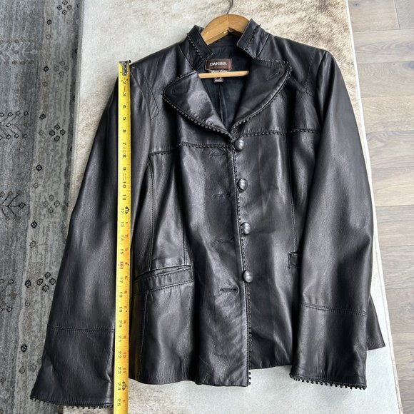 Leather Women's Jacket /Brown Y2K/ Unique Detailing Danier Leather - Picture 10 of 16